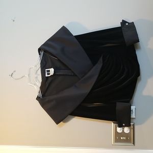 Tadashi, large, black velvet and stretchy material